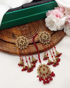 EARING AND MATCHING TIKKA