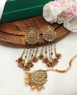 EARING AND MATCHING TIKKA